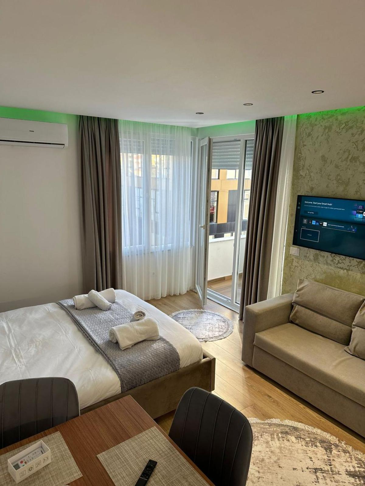 公寓 Luxury Tirana