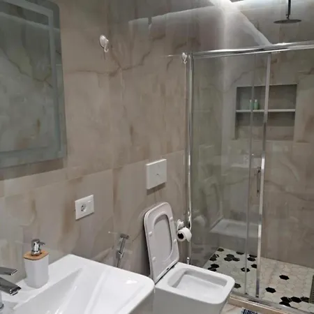 Luxury Apartment Tirana Exterior photo